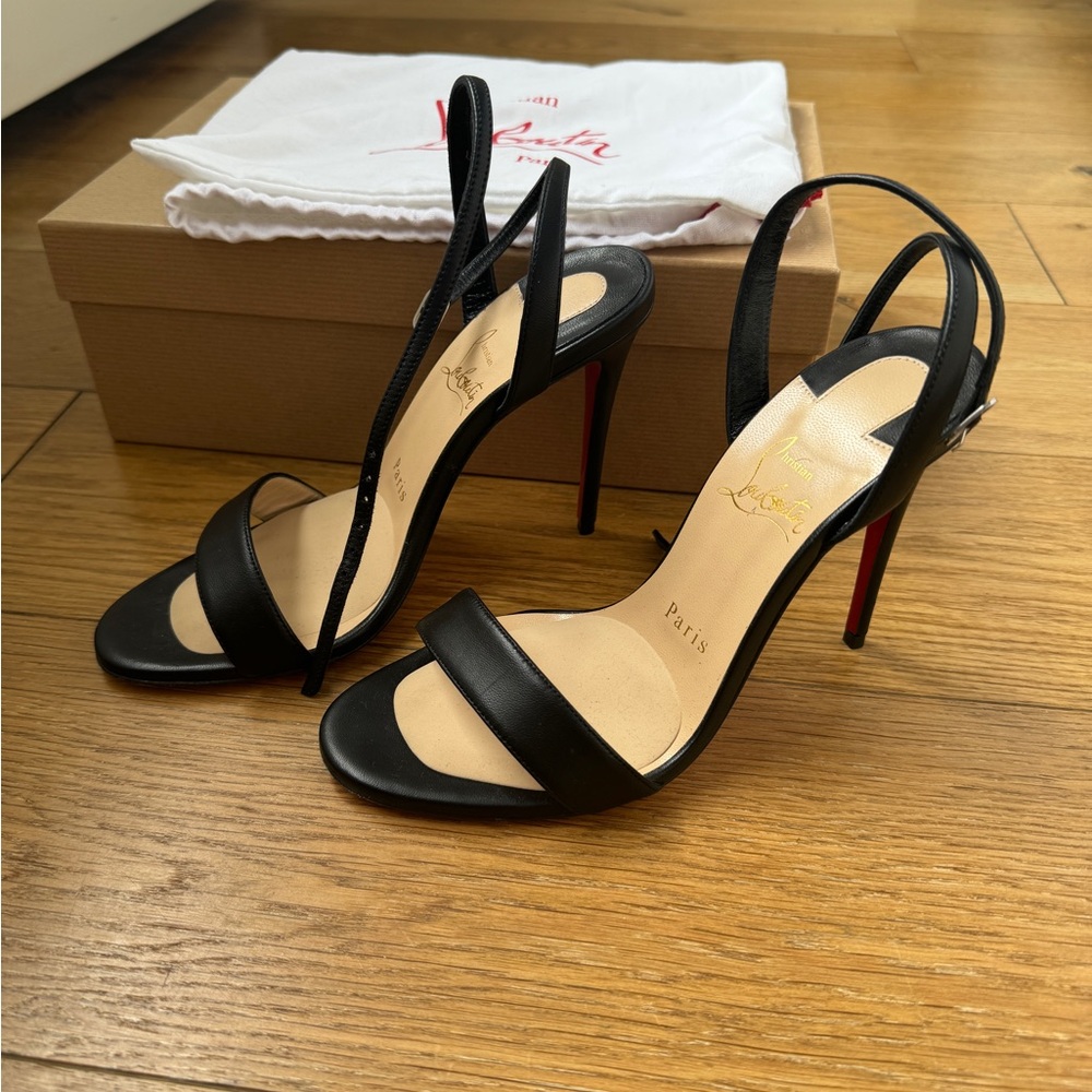 Louboutin Loubigirl black sandals 36